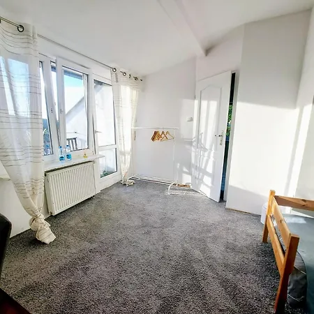 Tanie Apartment